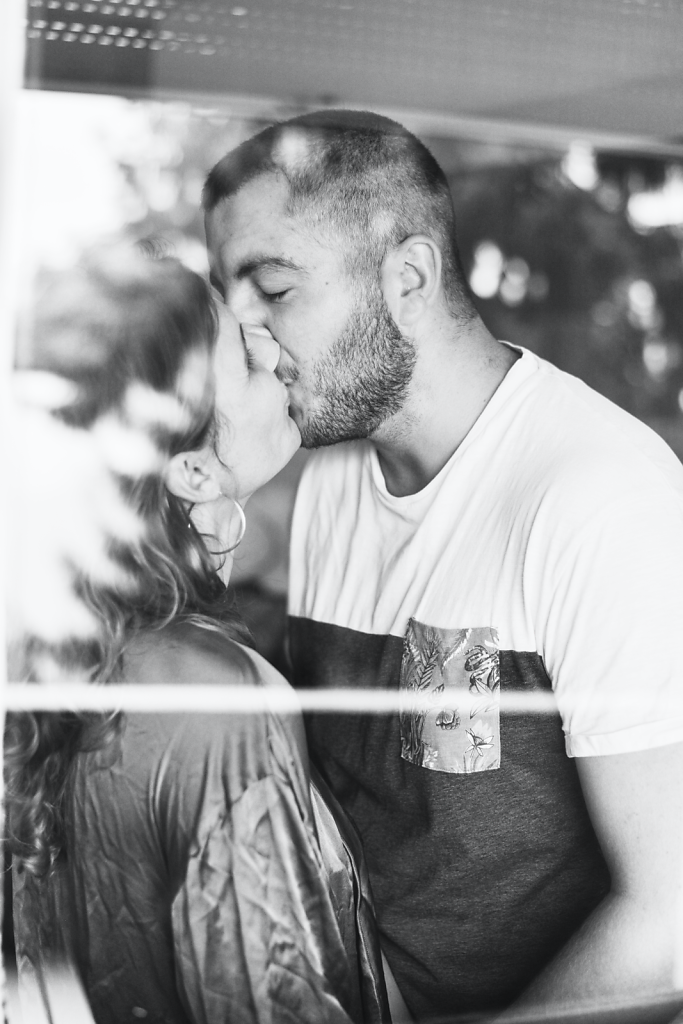 femme-enceinte-couple-famille-toulouse-nb.png